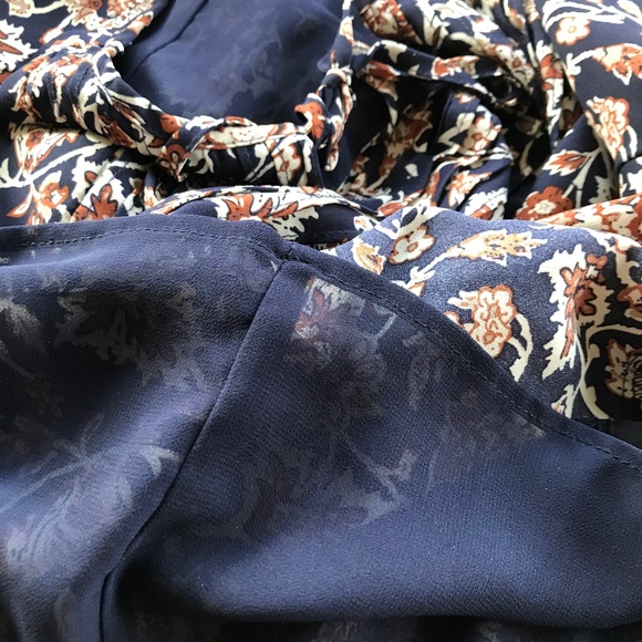 Long Sleeve Box Style Dress Lined Puffy Sleeves - Picture 15 of 16